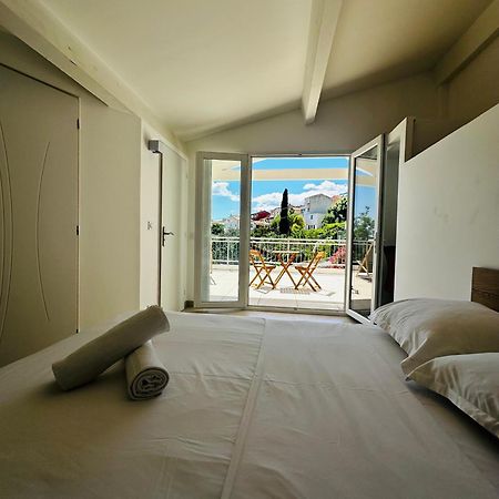 Villa Les Luxueuses Terrasses Du Roucas Marseilles Exterior foto