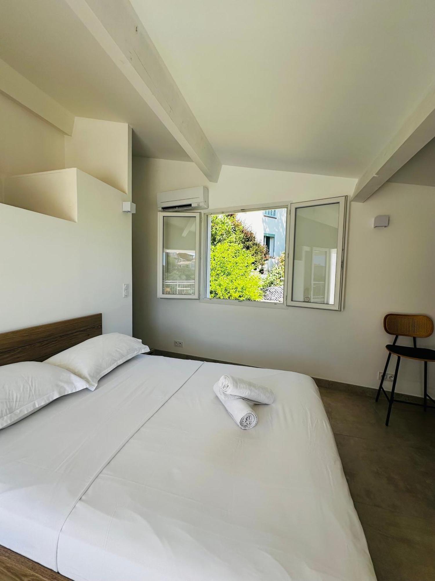 Villa Les Luxueuses Terrasses Du Roucas Marseilles Exterior foto